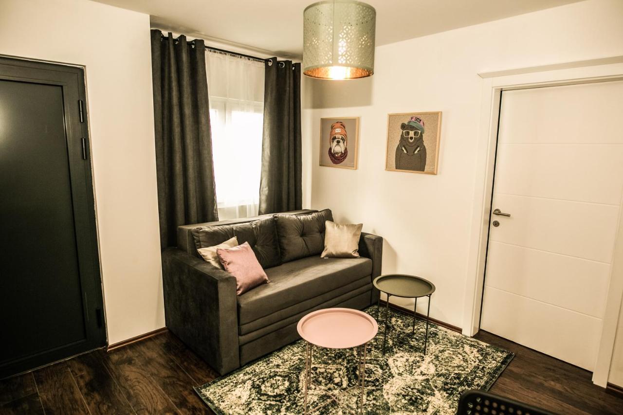 Polar Apartments Banja Luka Lpij Buitenkant foto